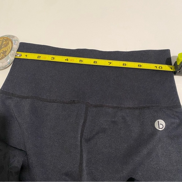 Cotton On Body Gray Leggings  Athletic Pants XSize Small - Picture 7 of 16